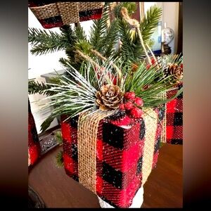 BUNDLE 8 BUFFALO PLAID GIFT BOX ORNAMENTS BY HOLIDAY TIME, PINE CONES & BERRIES